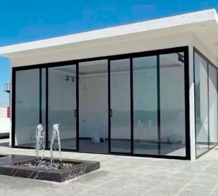 غرف زجاجية 3edce458 82ad 47b2 8f92 19f908d7e998