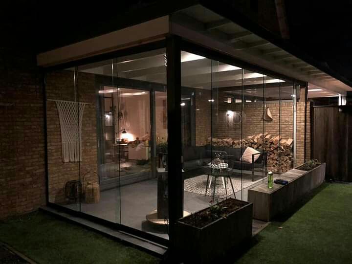 غرف زجاجية 7bdfc74d df73 45e0 b720 b2799fc0ad8c