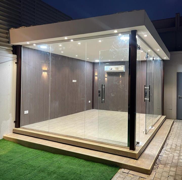 غرف زجاجية b82d1876 6c2f 4ac5 922c a8d9c9b7a2cf