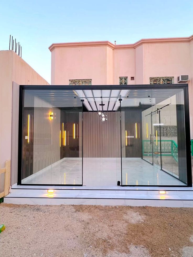 معرض أعمالنا e8603099 e8a1 4964 9ddf b1619034bada