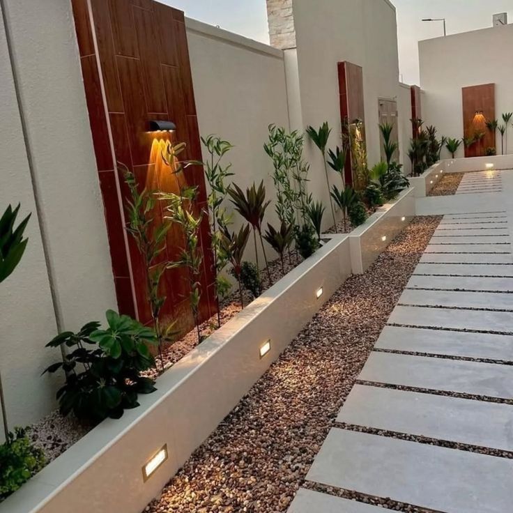 تكسيات وخشب باركية 😍🌹👍🌷 افكار إبداعيه لحديقة المنزل للتواصل حياكم… (1)